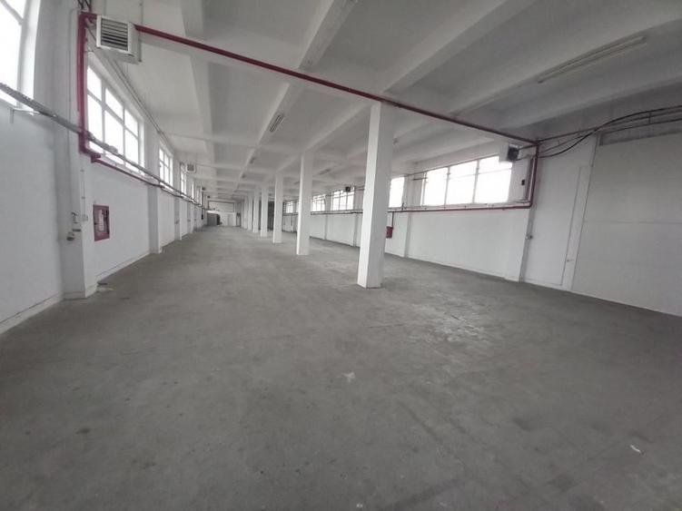 Spațiu industrial, de 2,050 mp, în Mihai Bravu