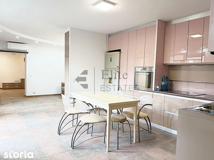 Apartament cu 4 camere în Orașul Nou