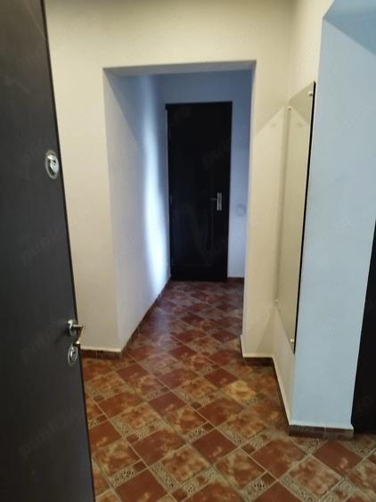 Apartament cu 2 camere decomandat în Bd. Independenței