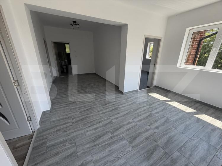 Casă individuală cu 3 camere cu Garaj în Ciocmani