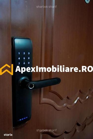 Apartament cu 2 camere semidecomandat în Lipscani