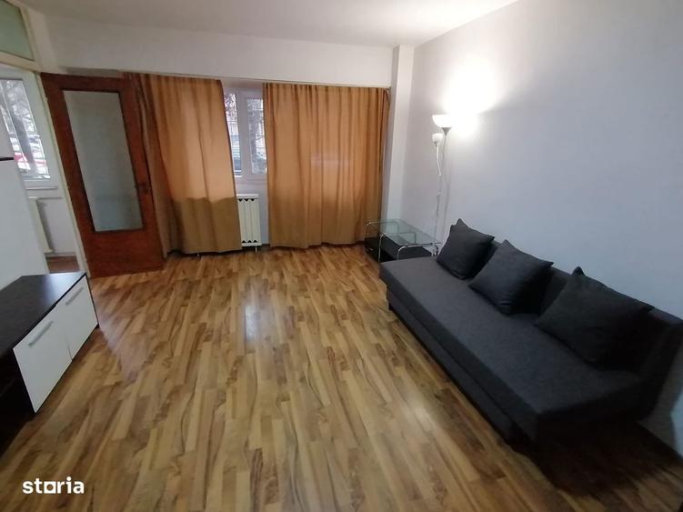 Garsonieră în Tei