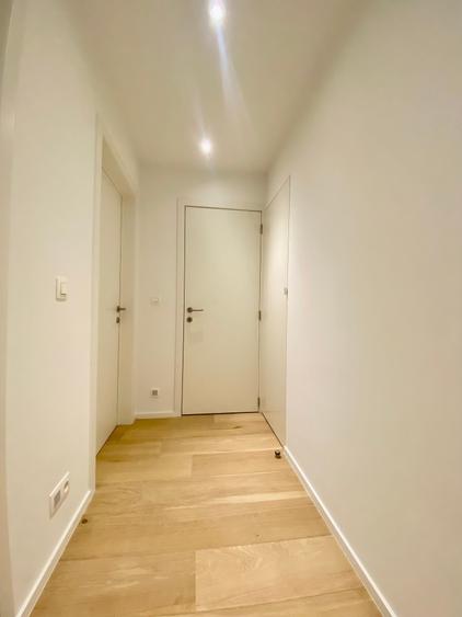 Apartament cu 3 camere decomandat în Nord-Est