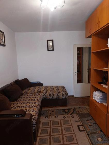 Inchiriez apartament 3 camere complet utilat mutare imediata - 7