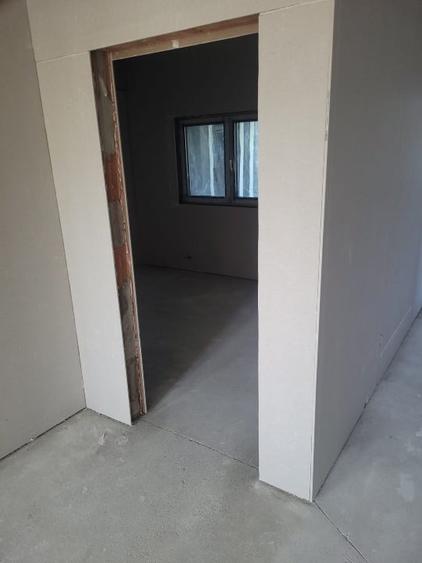 Apartament cu 2 camere decomandat în Burdujeni