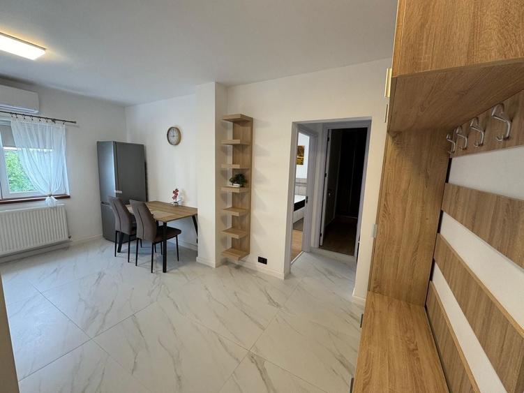 Apartament cu 2 camere decomandat în 13 Septembrie