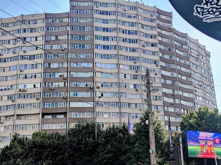 Apartament cu 2 camere decomandat în Lujerului