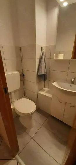 Apartament cu 3 camere decomandat în Lotus