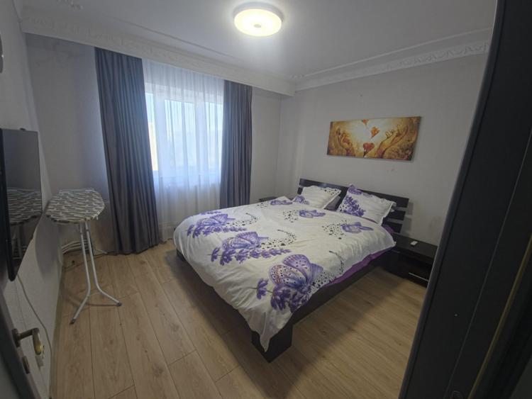 Apartament cu 2 camere decomandat în CET