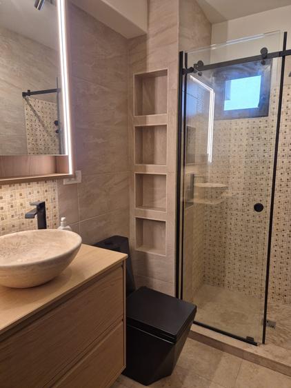 Apartament cu 2 camere decomandat, mobilat în Bd. Laminorului