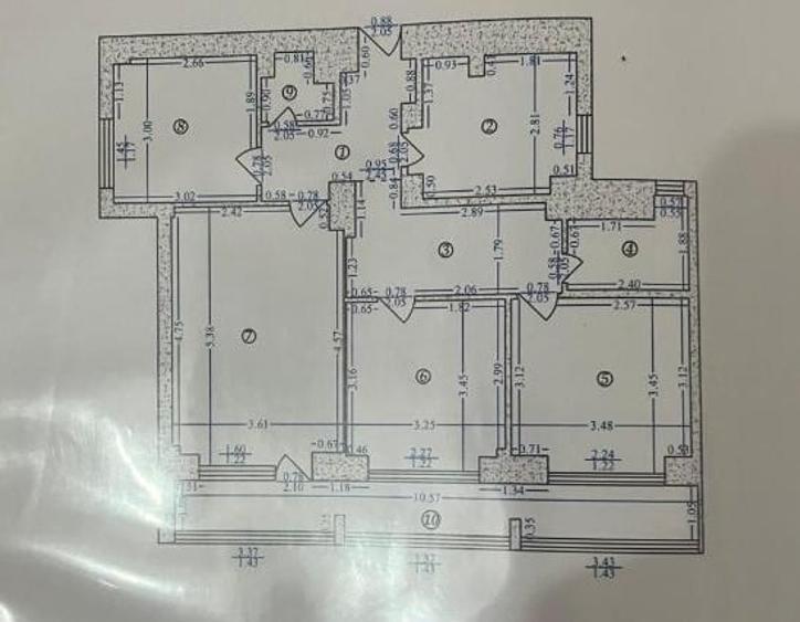 Apartament cu 4 camere decomandat în Mihai Bravu