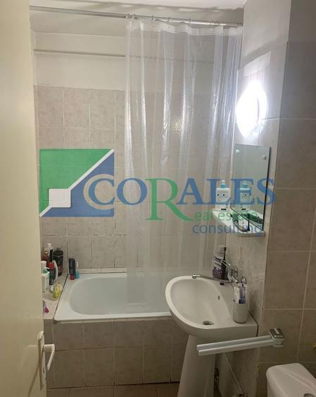 Zona Lipovei | Apartament 2 camere | Centrala proprie | Decomandat - 6