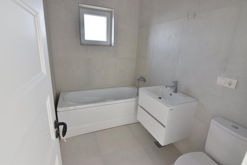 Apartament cu 2 camere decomandat în Bragadiru