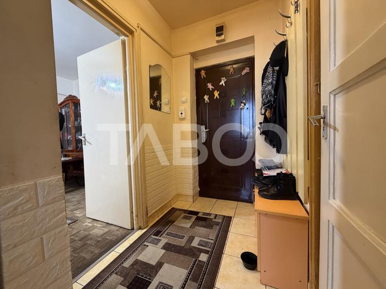 Apartament cu 2 camere semidecomandat, mobilat în Grigorescu