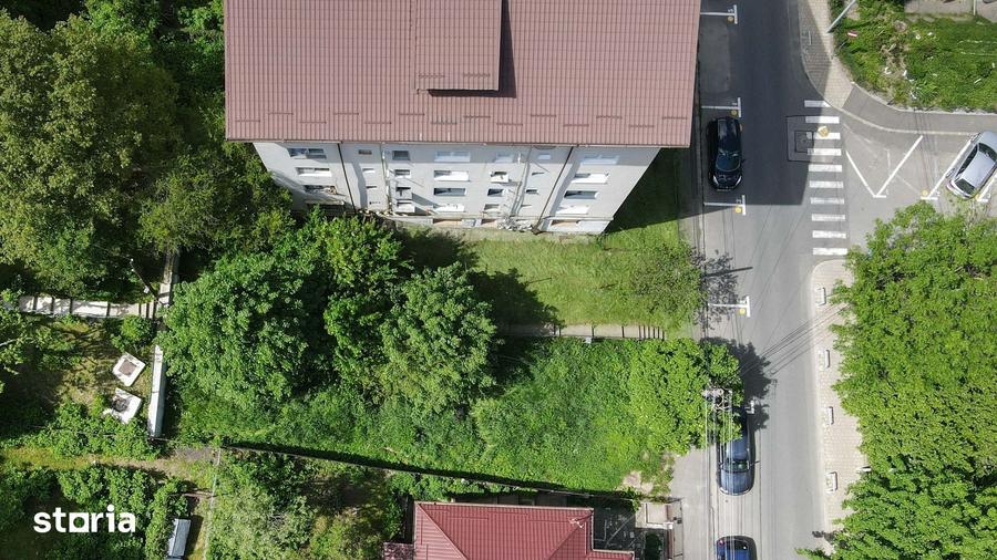 Teren de 350 mp, în 1 Mai