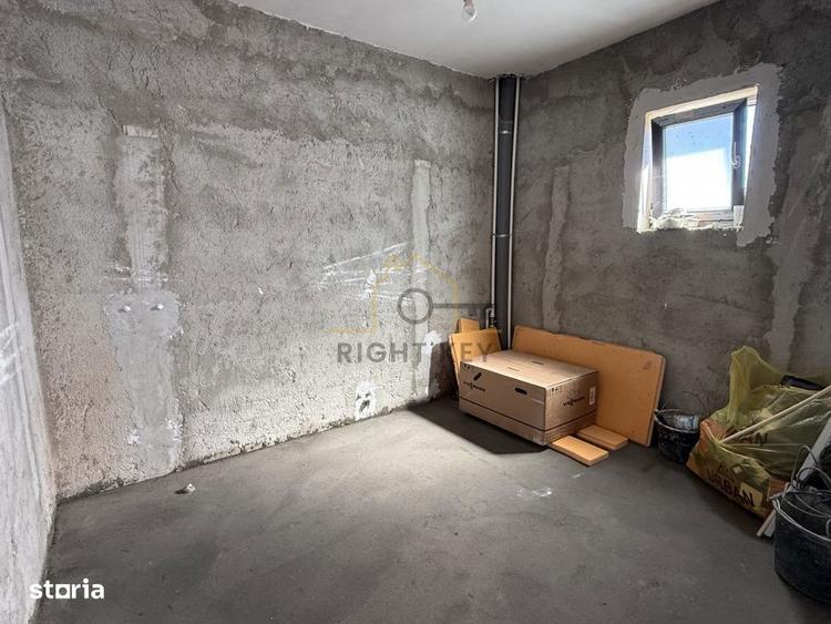 Casă cu 4 camere cu Teren 250 Mp în Clinceni