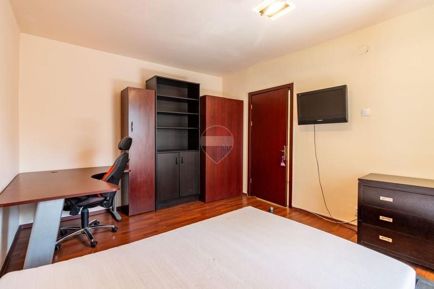 Apartament 3 camere mobilat ,strada Novaci în zona 13 Septembrie - 6