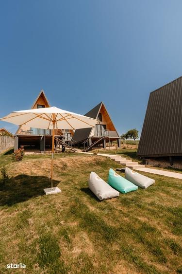 Casă cu 5 camere cu Teren 1500 Mp în Băile Felix