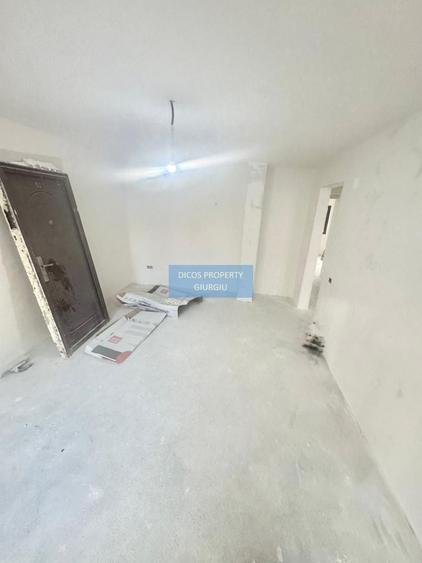 Apartament cu 4 camere decomandat în Nord