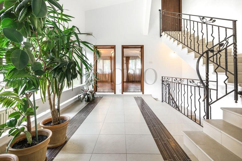 Vila proaspăt renovată Domenii | 7 camere | 4 locuri parcare - 1
