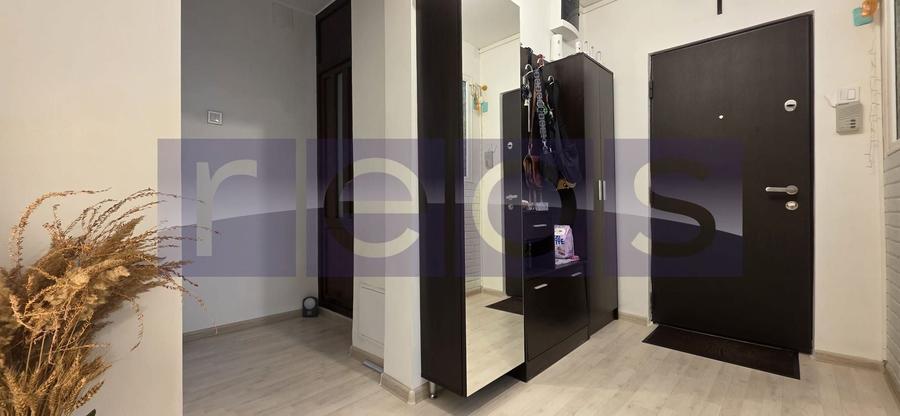 VANZARE 3 CAMERE DECOMANDAT -13 SEPTEMBRIE -SEBASTIAN - 14