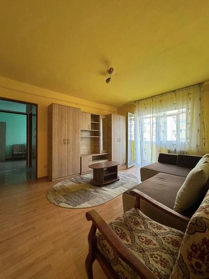 Apartament cu 2 camere semidecomandat în Tipografilor