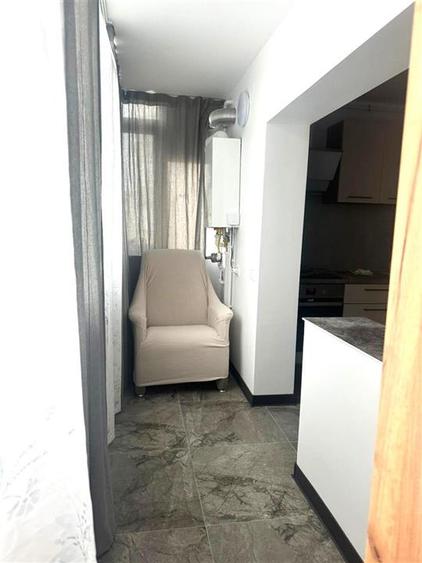 Apartament cu 2 camere decomandat, mobilat în 1 Decembrie
