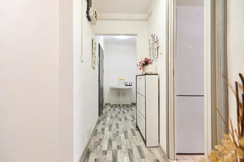 Apartament cu 3 camere decomandat în Găvana