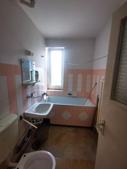 Apartament cu 2 camere decomandat în Ultracentral