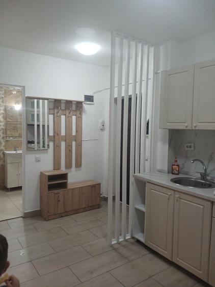 Apartament cu 2 camere decomandat în Florești