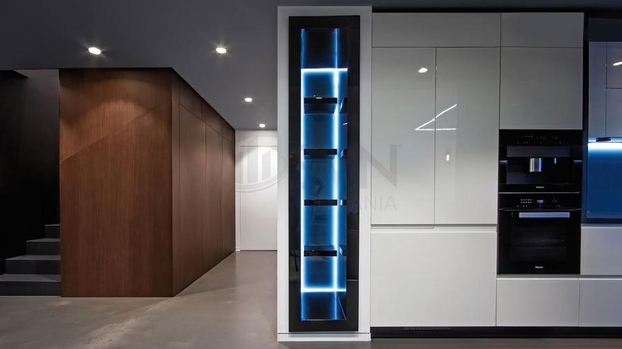 Apartament cu 4 camere decomandat, mobilat în Herăstrău