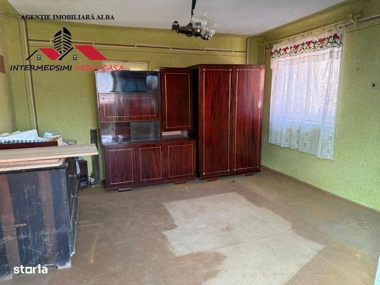 Casă cu 4 camere în Pârău lui Mihai