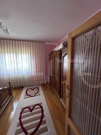 Casă individuală cu 11 camere cu Canalizare în Exterior Nord