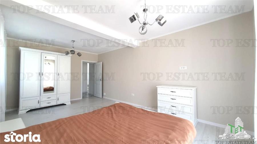 Casă cu 7 camere decomandat cu Teren 720 Mp în Crevedia