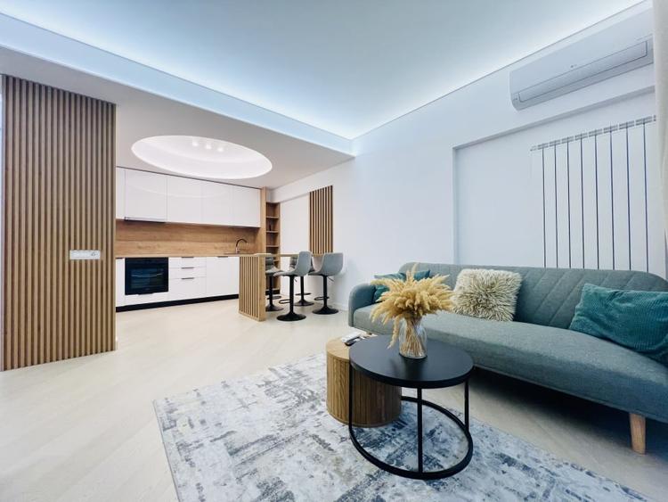 Apartament cu 3 camere, mobilat în Pipera