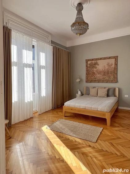 Apartament cu 3 camere semidecomandat în Central