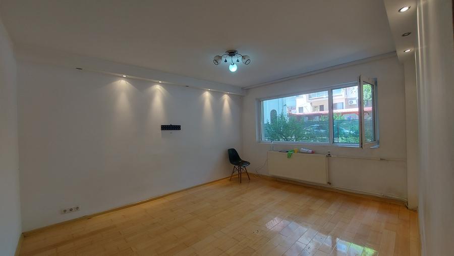 Apartament cu 2 camere decomandat în Tineretului