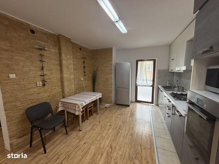 Apartament cu 4 camere în Mănăștur