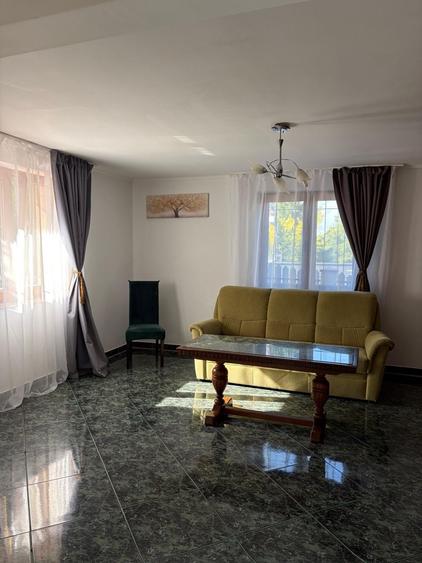 Casă cu 2 camere în Ipotești