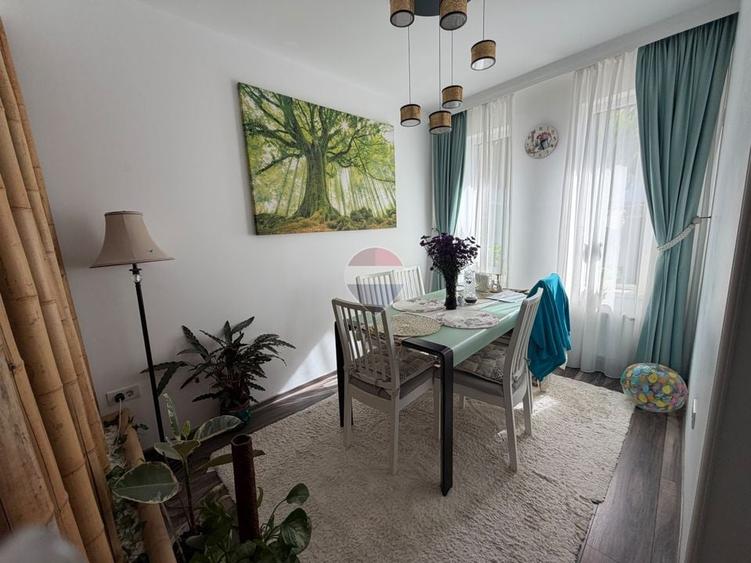 Duplex cu 4 camere cu Teren 200 Mp în Theodor Pallady
