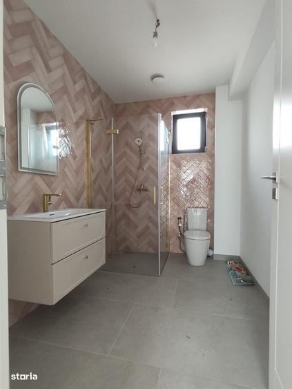 Casă cu 4 camere în Mogoșoaia