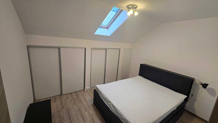 Apartament cu 3 camere decomandat în Barbu Văcărescu