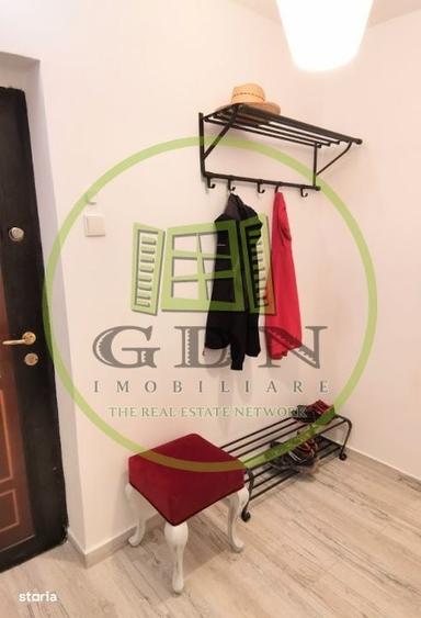 Apartament cu 2 camere decomandat, mobilat în Central