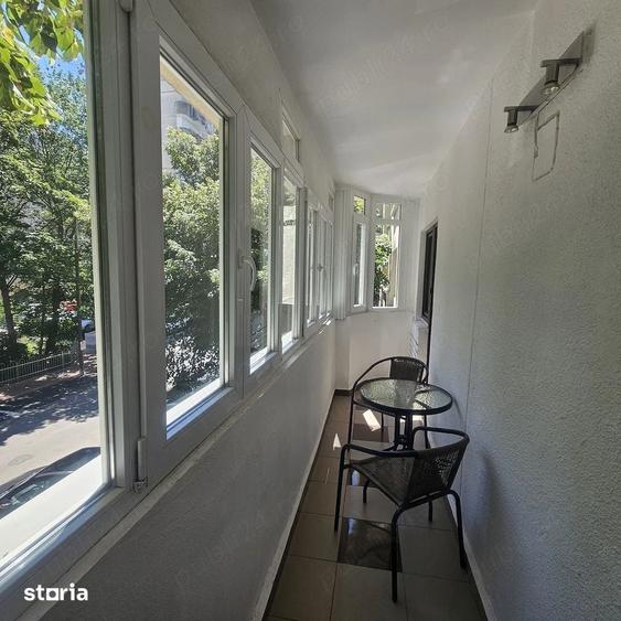 Apartament cu 2 camere decomandat în Centrul Civic