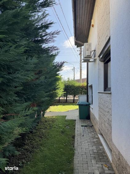 Casă cu 5 camere cu Teren 300 Mp în Rudului