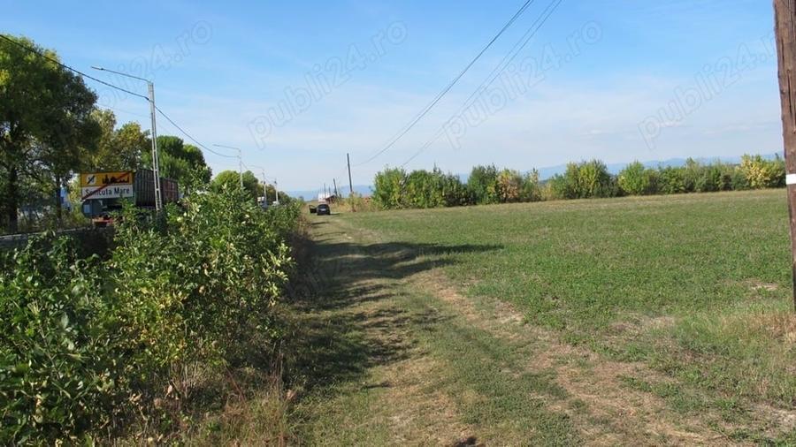 Teren de 3000 mp, în Central
