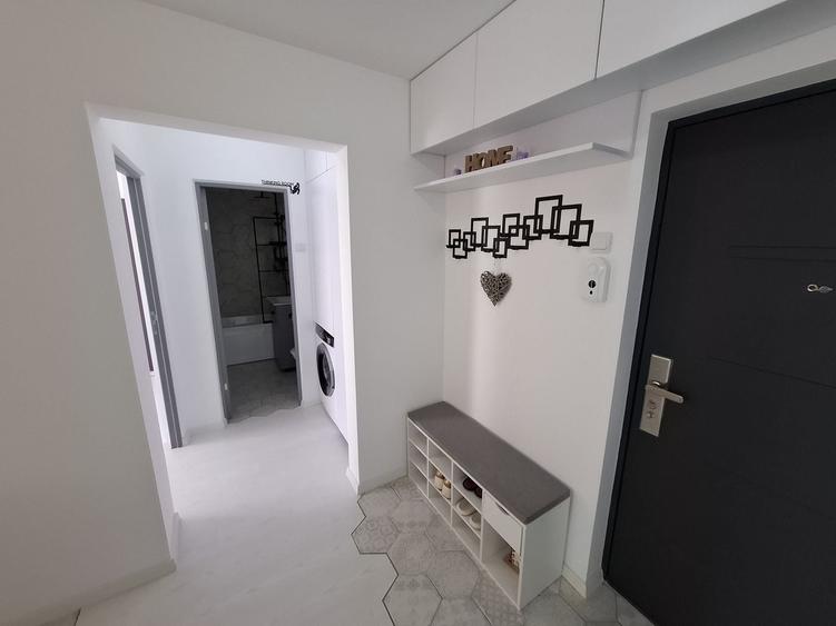 Apartament cu 2 camere decomandat, mobilat în Km 4-5