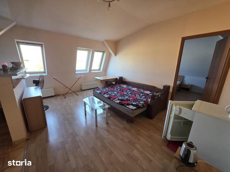 De inchiriat apartament 2 camere Complex Studen?esc, str. Daliei - 5