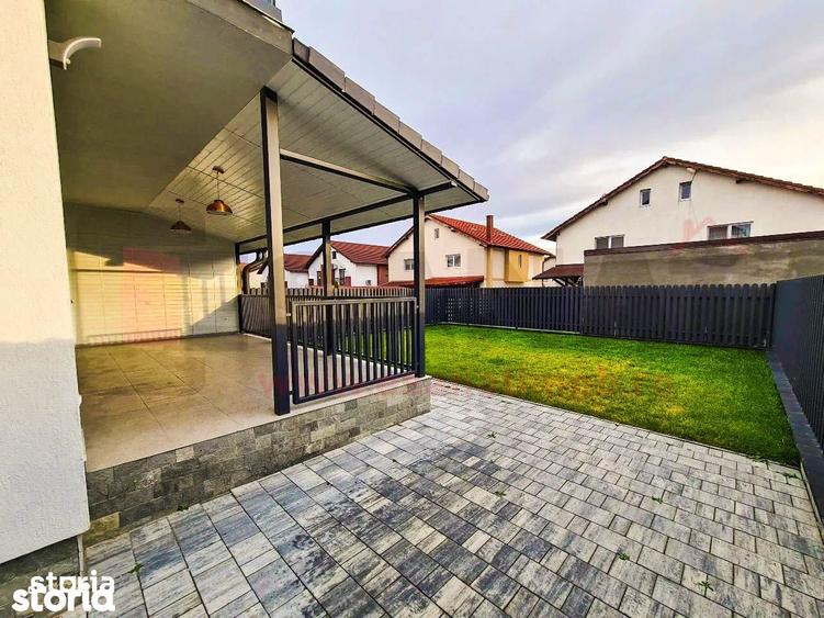 Casă cu 5 camere cu Teren 400 Mp în Central