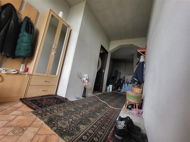 Casă cu 5 camere cu Teren 522 Mp în Sântandrei